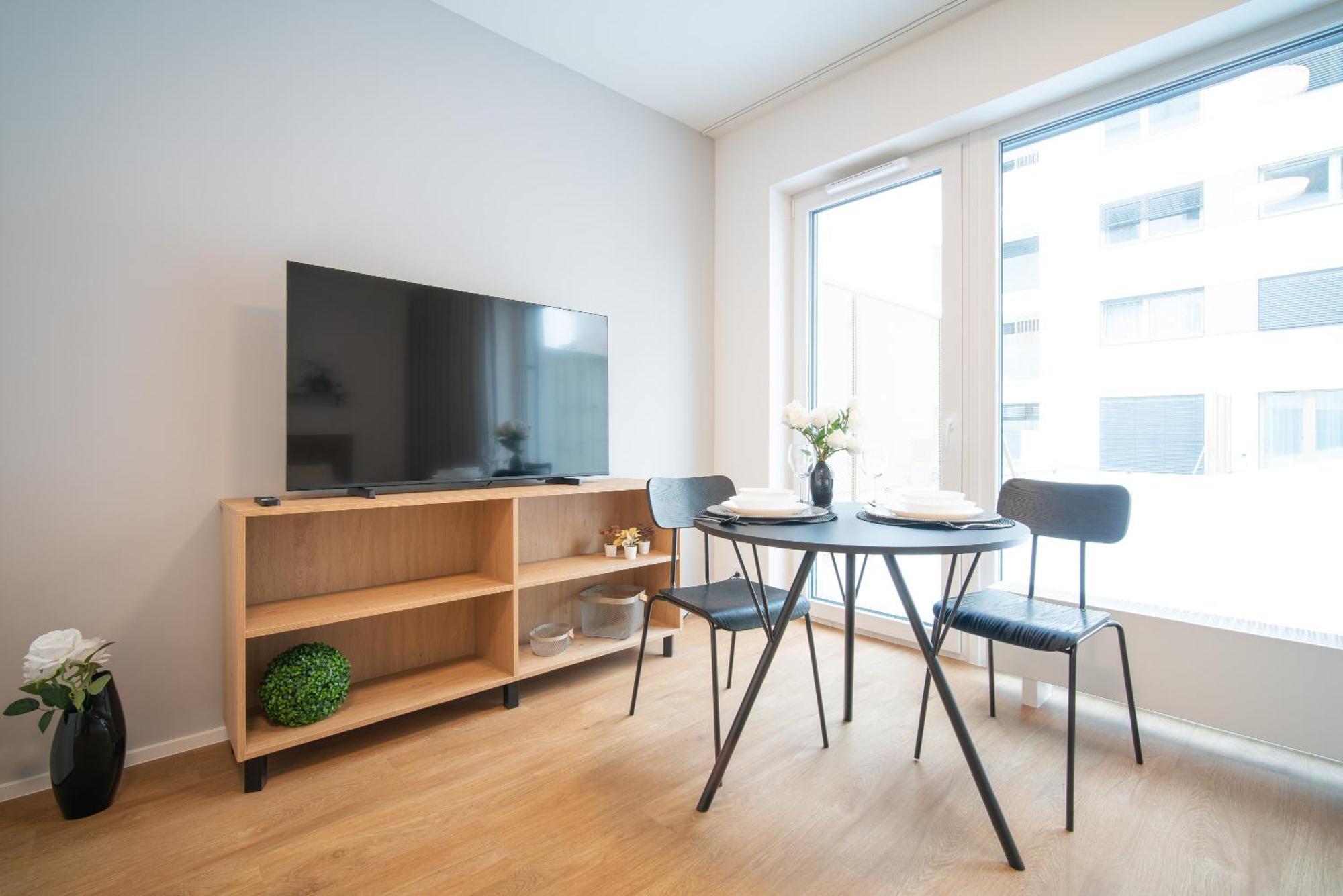 City Relax Apartments With Free Parking, 10 Mins Walk To City Centre Brno Exterior foto