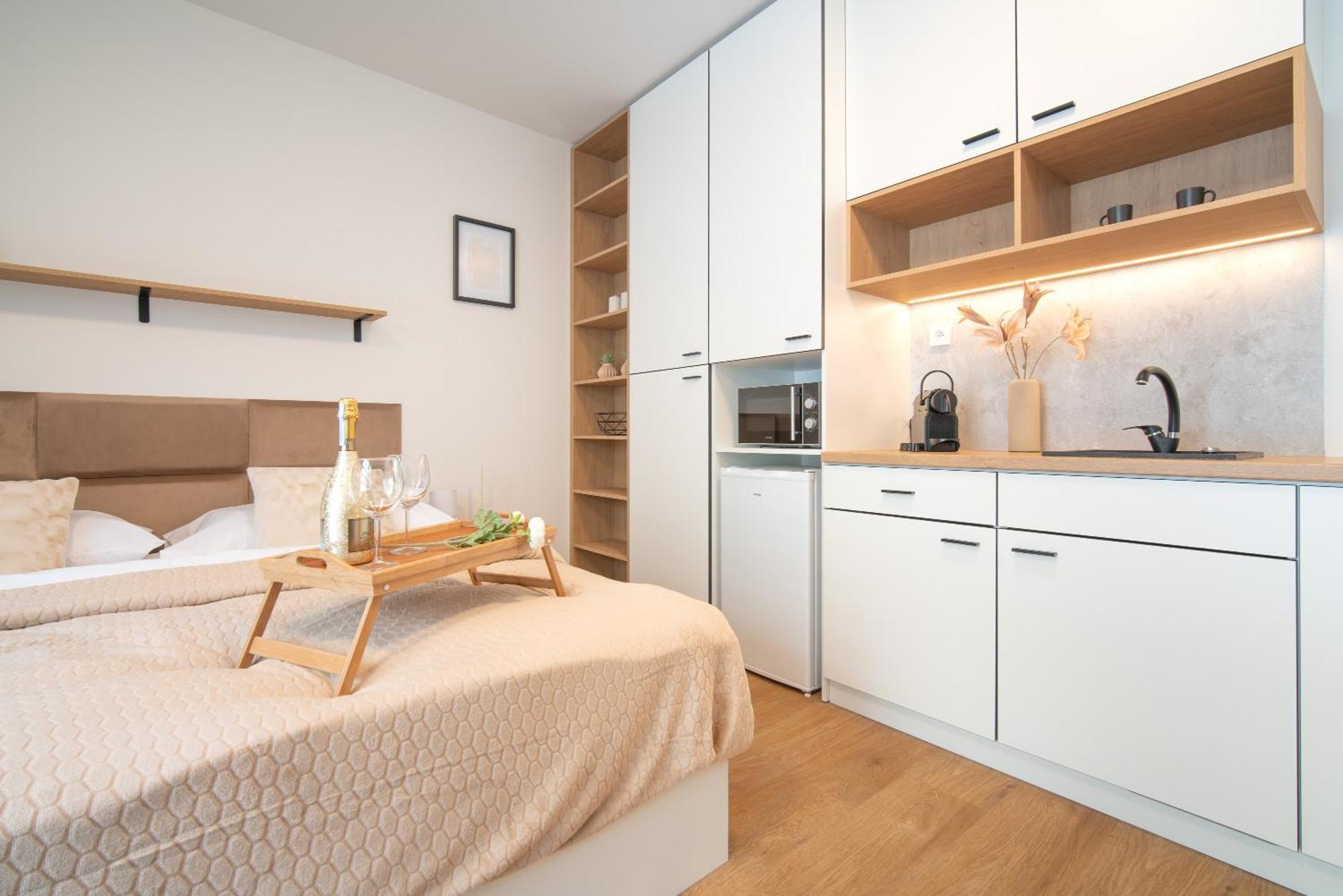 City Relax Apartments With Free Parking, 10 Mins Walk To City Centre Brno Exterior foto